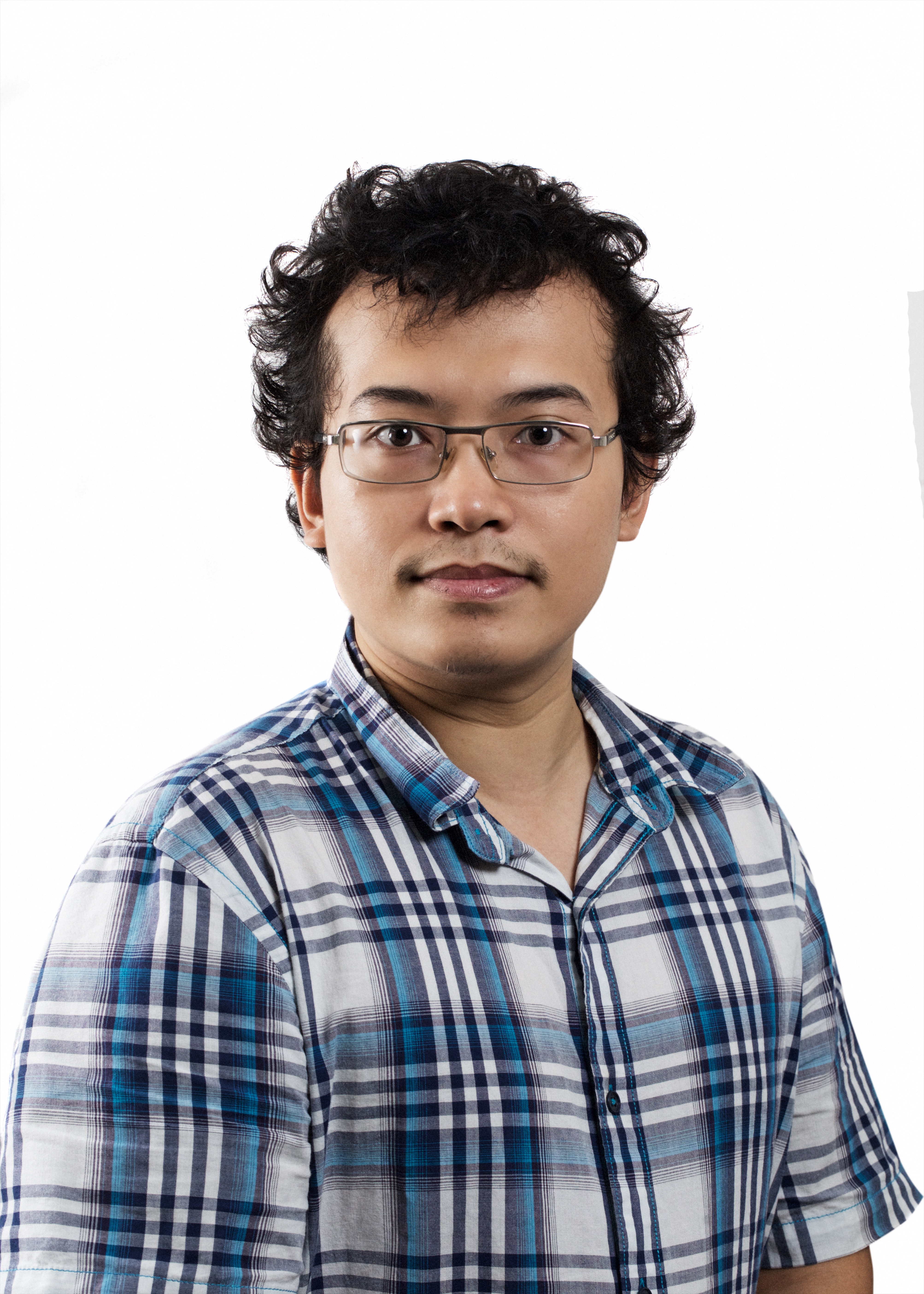 Dr Hoang Nguyen