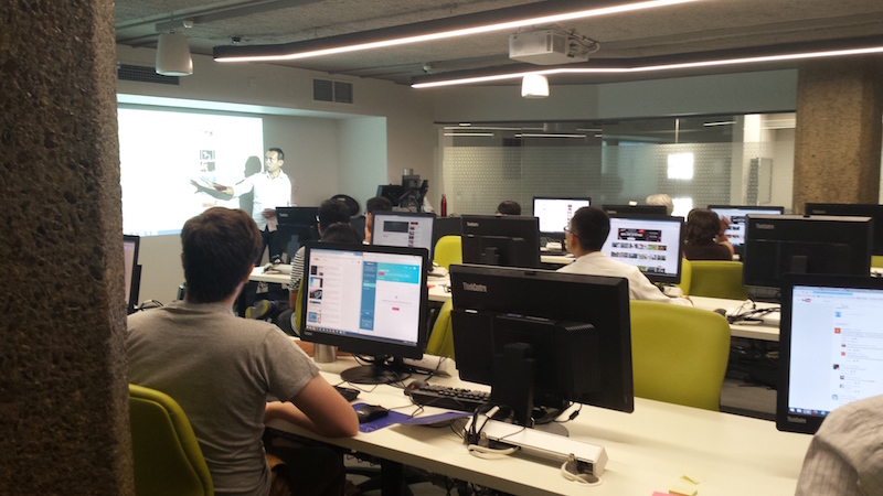 Marco Fahmi teaching Web scraping and data cleanup to UQ staff and students.